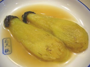 「焼き茄子（やきなす）」の関東煮（かんとだき／おでん）
